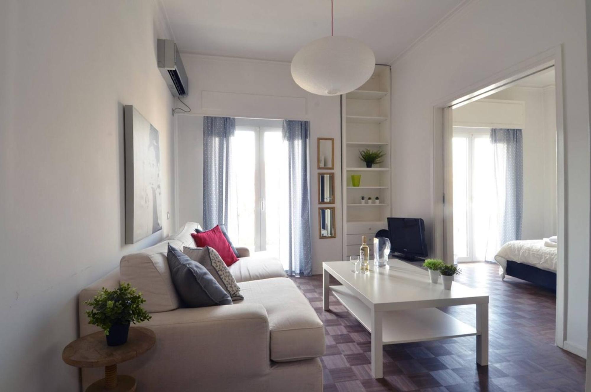 Kerameikos, A Lovely Apartment Athen Exterior foto