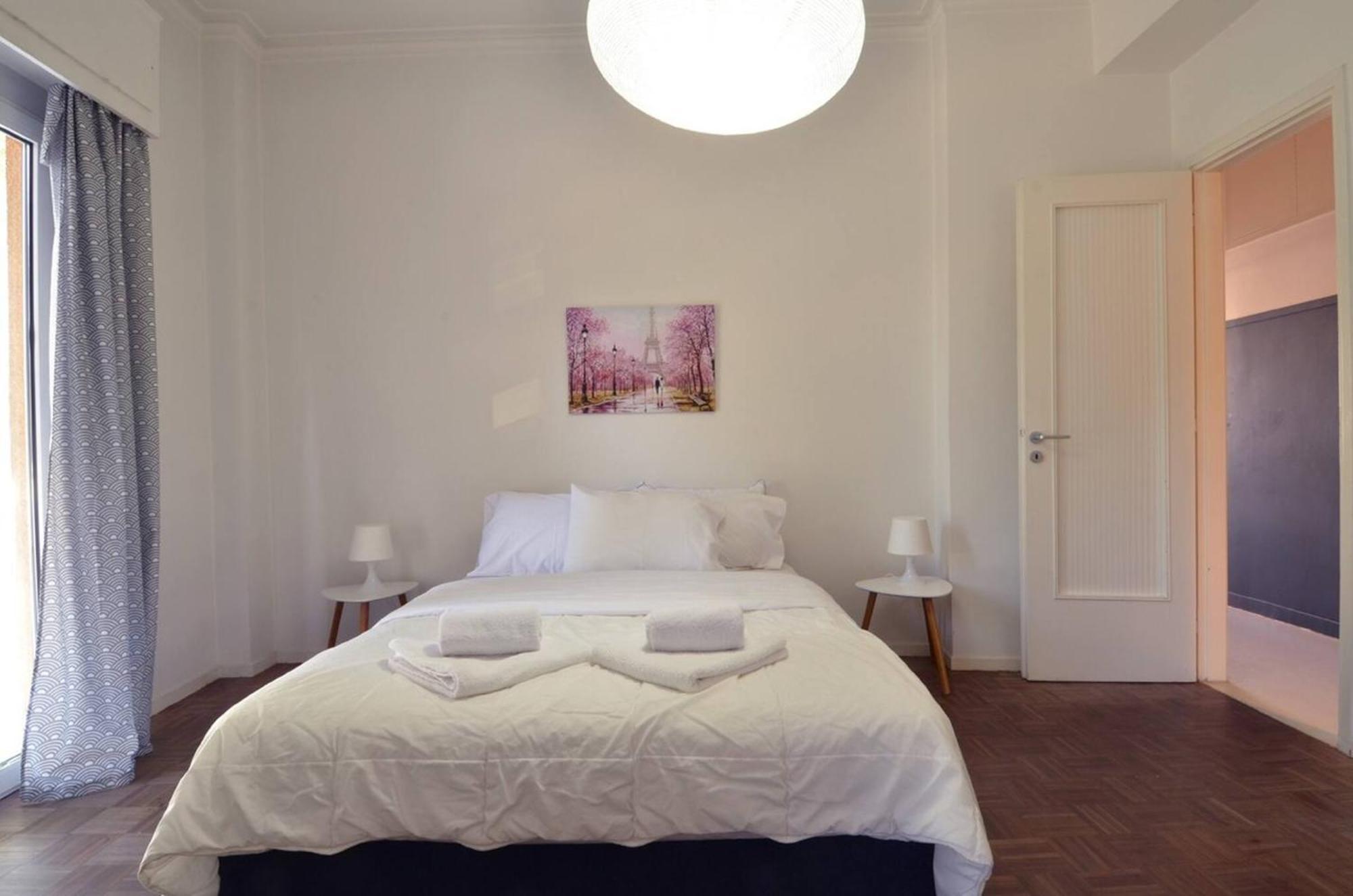 Kerameikos, A Lovely Apartment Athen Exterior foto